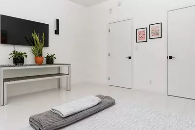 3700 Island Blvd #C402, Aventura, FL 33160 - Photo 38