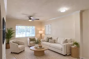 1000 Palm Trail, Delray Beach, FL 33483 - Photo 2