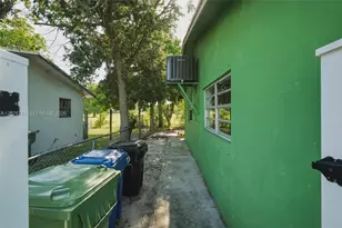 2140 NW 21st Terrace, Fort Lauderdale, FL 33311 - Photo 14