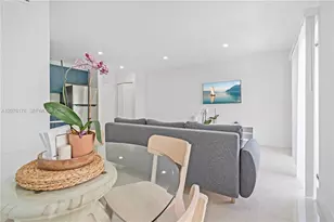 251 172nd St, Sunny Isles Beach, FL 33160 - Photo 18