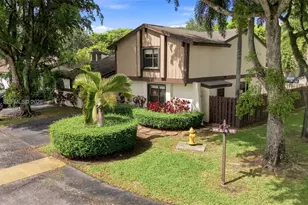 6820 SW 128th Ct, Miami, FL 33183 - Photo 1