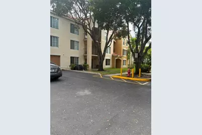 4211 San Marino #106, West Palm Beach, FL 33409 - Photo 2