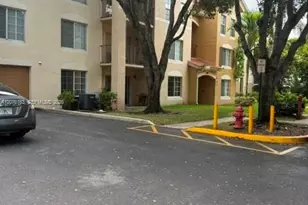 4211 San Marino, West Palm Beach, FL 33409 - Photo 2