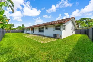 9835 SW 56th St, Miami, FL 33165 - Photo 30