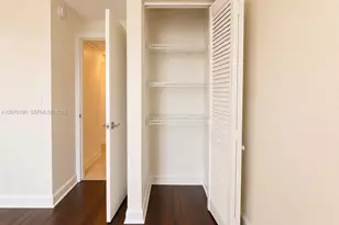 650 NE 64th St, Miami, FL 33138 - Photo 32