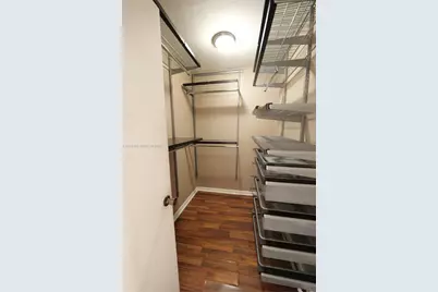 1245 Pennsylvania Ave #8, Miami Beach, FL 33139 - Photo 6