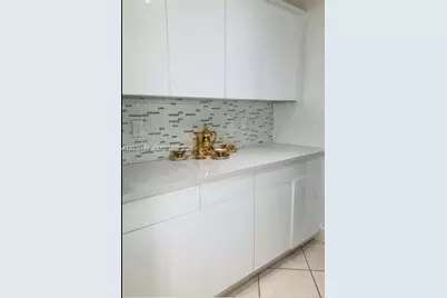 1980 NW 33rd Ct, Oakland Park, FL 33309 - Photo 12