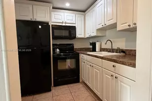 272 Camden L, West Palm Beach, FL 33417 - Photo 16