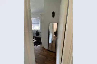 2145 Bay Dr #2, Miami Beach, FL 33141 - Photo 14