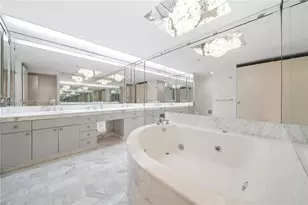 19707 Turnberry Way, Aventura, FL 33180 - Photo 20