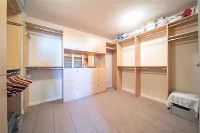19707 Turnberry Way #6K, Aventura, FL 33180 - Photo 18