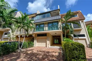 5990 Paradise Point Dr, Palmetto Bay, FL 33157 - Photo 6