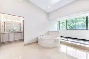 5990 Paradise Point Dr, Palmetto Bay, FL 33157 - Photo 60