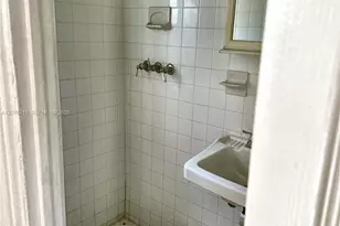 1935 Lincoln St, Hollywood, FL 33020 - Photo 4