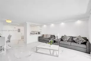 5555 Collins Ave, Miami Beach, FL 33140 - Photo 24