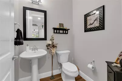[Address not provided], Pembroke Pines, FL 33028 - Photo 10