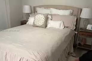 2201 S Ocean Dr, Hollywood, FL 33019 - Photo 22
