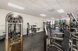 2201 S Ocean Dr, Hollywood, FL 33019 - Photo 30