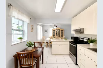 15280 SW 308th St, Homestead, FL 33033 - Photo 16