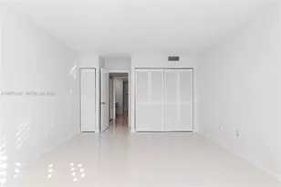 210 Sea View Dr, Key Biscayne, FL 33149 - Photo 10