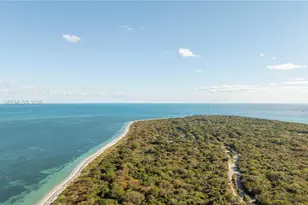 210 Sea View Dr, Key Biscayne, FL 33149 - Photo 22