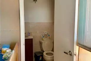 10330 Puerto Rico Dr, Cutler Bay, FL 33189 - Photo 20