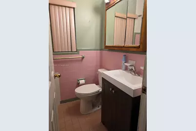 667 W Harbor Dr, Saint Petersburg, FL 33705 - Photo 14