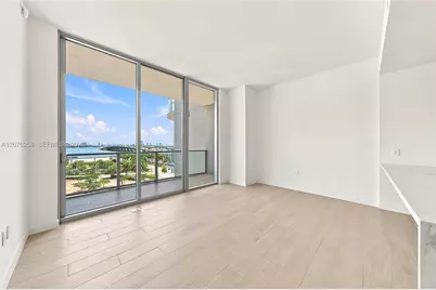 1400 Biscayne Blvd #708, Miami, FL 33132 - Photo 14