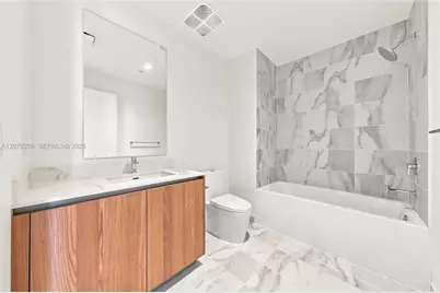 1400 Biscayne Blvd #708, Miami, FL 33132 - Photo 18
