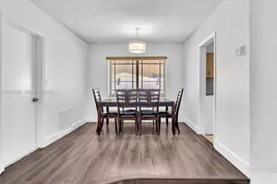 6520 SW 7th Ct, North Lauderdale, FL 33068 - Photo 10
