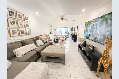 10050 SW 137th Ct, Miami, FL 33186 - Photo 10