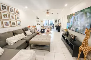 10050 SW 137th Ct, Miami, FL 33186 - Photo 10