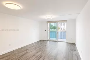 4000 NE 170th St, North Miami Beach, FL 33160 - Photo 4