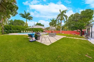 13801 NE 1st Ave, Miami, FL 33161 - Photo 6