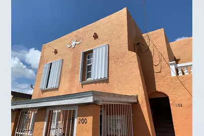 200 NW 34th Ave, Miami, FL 33125 - Photo 2