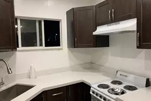 200 NW 34th Ave, Miami, FL 33125 - Photo 16