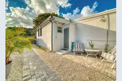 13801 NE 1st Ave, Miami, FL 33161 - Photo 26