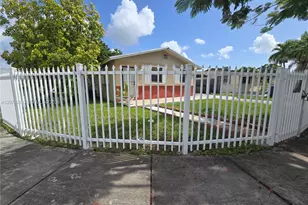 11631 SW 182nd Terrace, Miami, FL 33157 - Photo 2