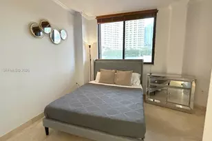 540 Brickell Key Dr, Miami, FL 33131 - Photo 8
