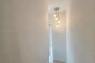 10905 N Kendall Dr, Miami, FL 33176 - Photo 4