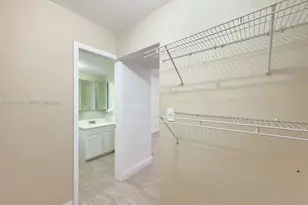 10905 N Kendall Dr, Miami, FL 33176 - Photo 6