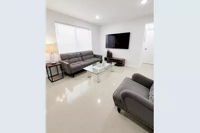 1723 Wiley St #N, Hollywood, FL 33020 - Photo 10