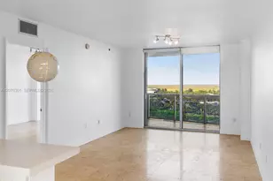2641 N Flamingo Rd, Sunrise, FL 33323 - Photo 6