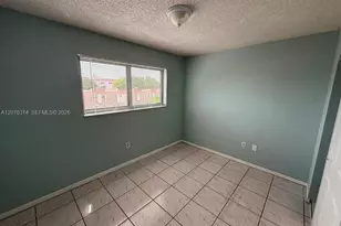 5 Olive Dr, Hialeah, FL 33010 - Photo 8