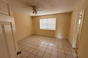 1154 W 35th St, Hialeah, FL 33012 - Photo 8