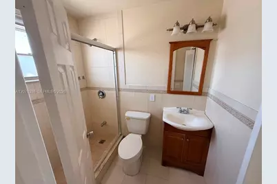 1154 W 35th St #223, Hialeah, FL 33012 - Photo 14