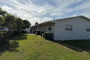 834 NE 5th Ave, Homestead, FL 33030 - Photo 2
