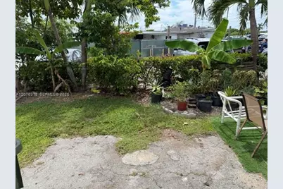 834 NE 5th Ave #834, Homestead, FL 33030 - Photo 14