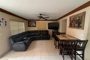 2240 NW 177th Terrace, Miami Gardens, FL 33056 - Photo 2