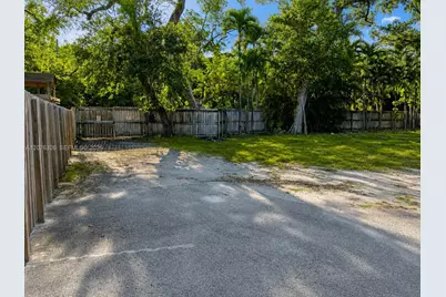 3981 SW 58th St, Dania Beach, FL 33312 - Photo 8